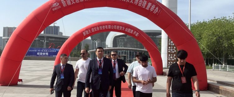 SUGHD FEZ WAS PRESENTED TO CHINESE MANUFACTURING COMPANIES AND BUSINESS COMMUNITIES.